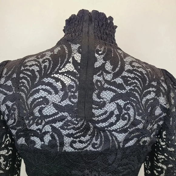 L'Agence Samara Black Sheer Lace Long Sleeve Bell Sleeve Turtleneck Top XS - Picture 10 of 16